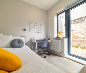 Colum Road, Cathays - Photo 2