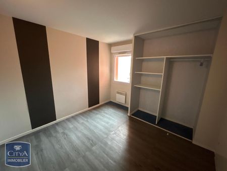 Location Appartement 2 pièces 48m² MILLAU 12100 - Photo 5