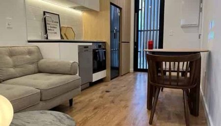 Near New 1 Bedroom Fully Furnished Wellington CBD - Photo 2
