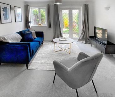 Strathcona Gardens - Photo 1