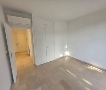 Location Appartement 3 pièces 66m² CANNES 06400 - Photo 4