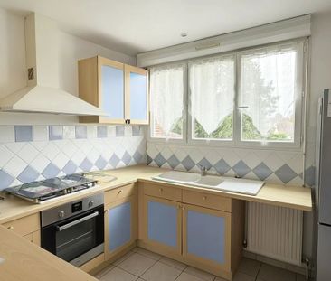 Location Maison 3 pièces 71 m2 à Le Coudray - Photo 3