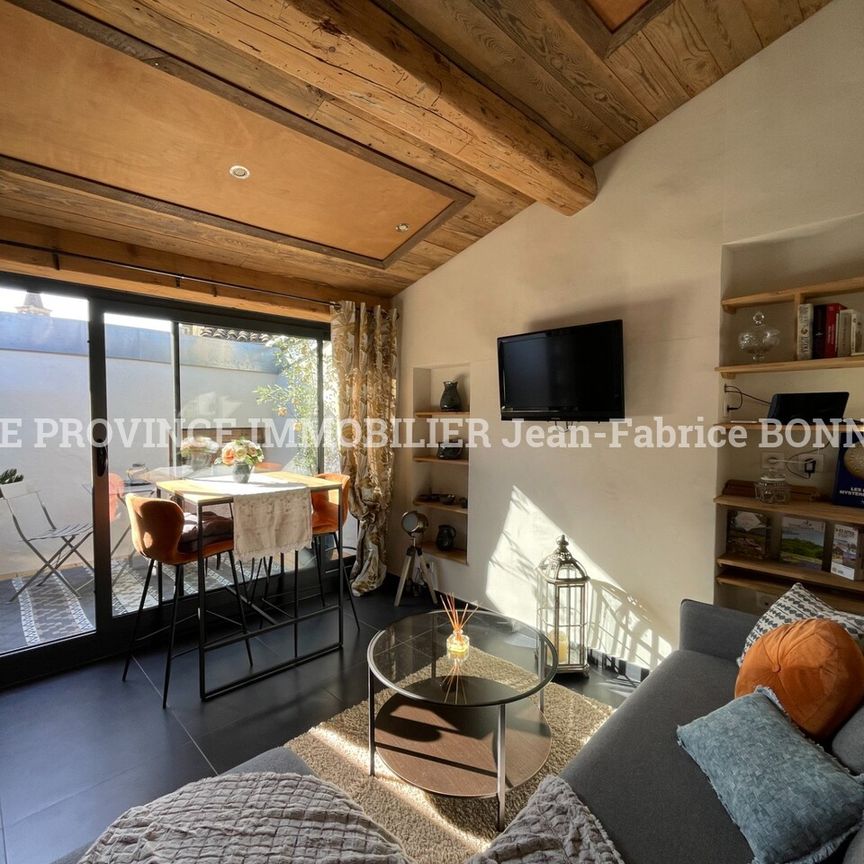 Location Maison 3 pièces 61m² GRILLON 84600 - Photo 1