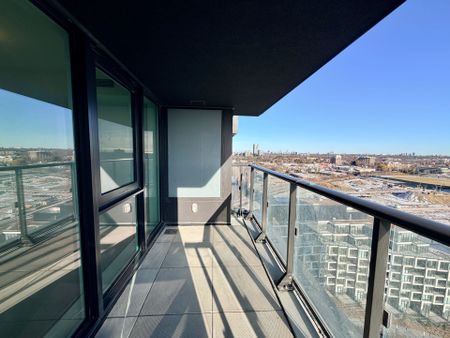 For Lease - 1 Quarrington Lane Unit# 1812, Toronto, Ontario - Photo 5