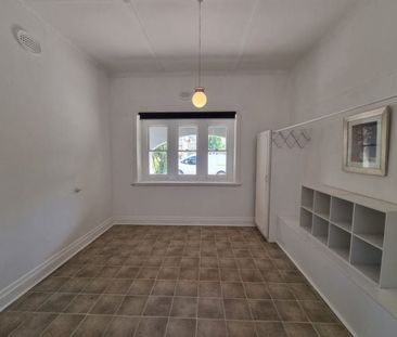 Best Location!! - Photo 5