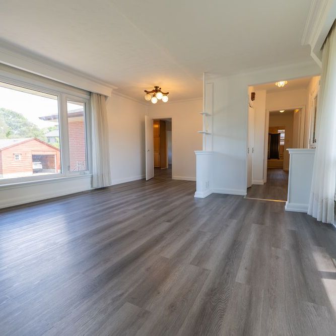 For Lease - 227 Church Street, Richmond Hill, Ontario - Photo 1