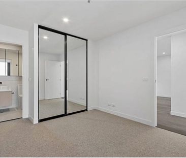 806/56-58 Myrtle Street, Ivanhoe - Photo 2