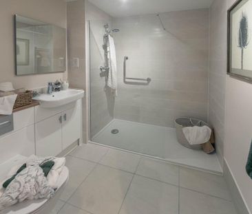 1 bedroom retirement property to rent - Photo 2