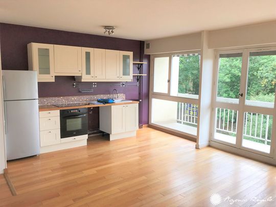 Location Appartement 2 pièces 50m² ST GERMAIN EN LAYE 78100 - Photo 1
