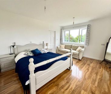 5 bedroom detached house to rent - Photo 4