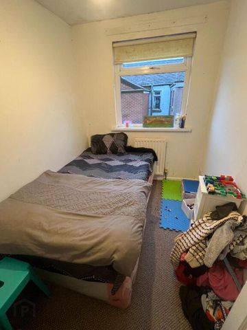 36 Benburb Street, Belfast, BT12 6JG - Photo 3