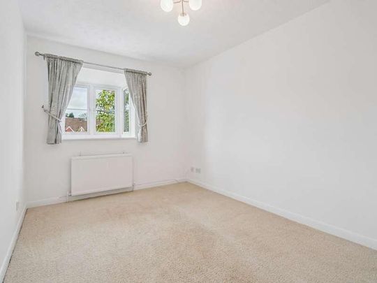Wycombe Road, Prestwood, HP16 - Photo 1