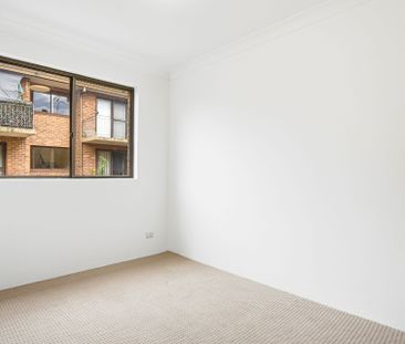 Apartment close to all amenities - Photo 6