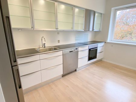 Rummelig 2-værelses lejlighed i Nørresundby - Photo 5