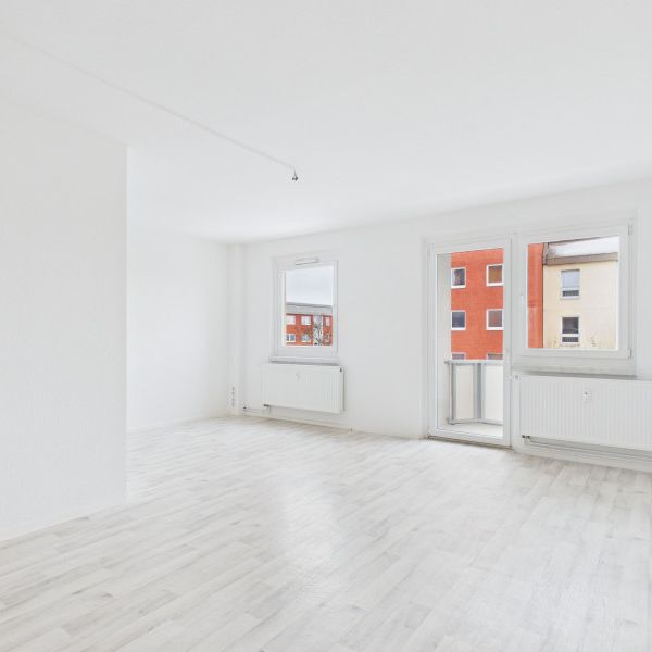 2-Raum-Wohnung mit Balkon auf dem südlichen Sonnenberg - Photo 1