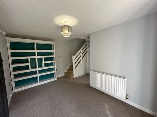 1 bedroom semi-detached house to rent - Photo 1