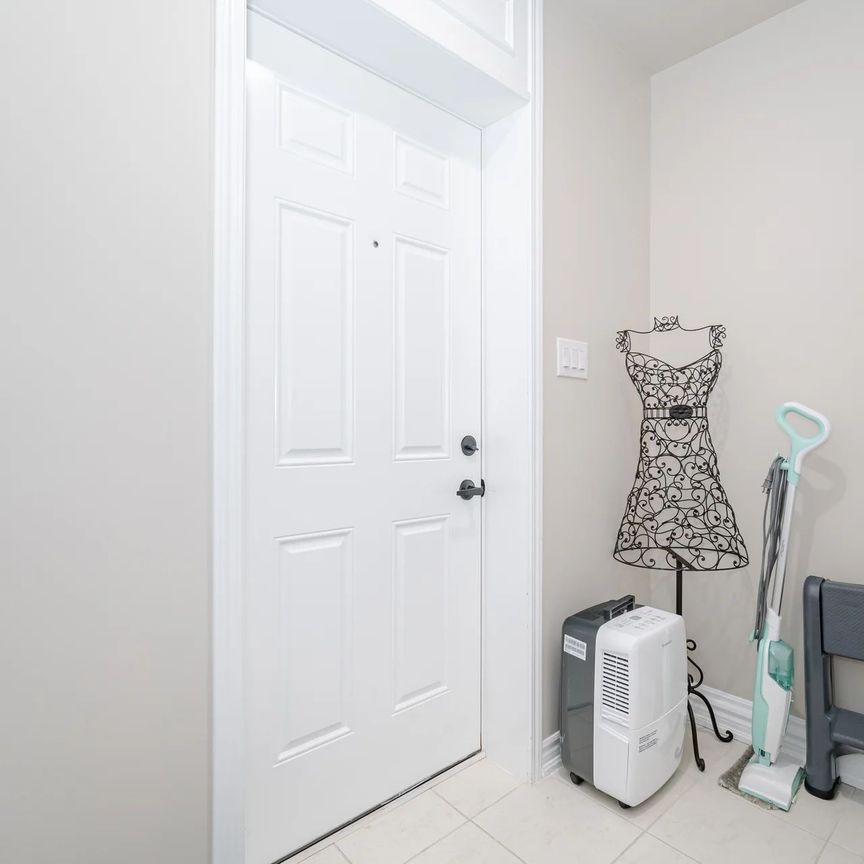 For Lease - 1215 Elderberry Crescent Unit# Bsmnt, Milton, Ontario - Photo 1