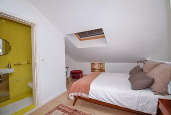 2 Bedroom House with a terrace, Paço de Arcos, Oeiras