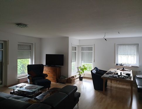 4-Zimmer Maisonette Wohnung mit Terrasse und Gartenanteil - Photo 1