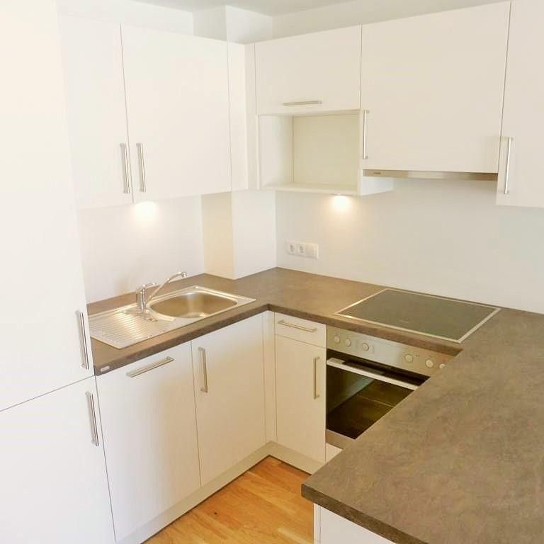 6. OG!!! Ruhige, moderne 2-Zimmer-Neubauwohnung mit großem Balkon - Photo 1