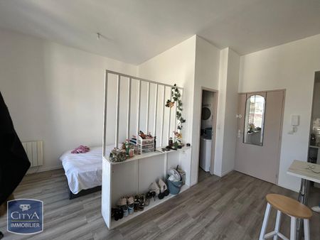 Location Appartement 1 pièce 24m² BORDEAUX 33000 - Photo 4