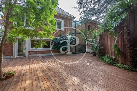 5 bedroom luxury Villa for rent in Barcelona, Spain - Photo 2