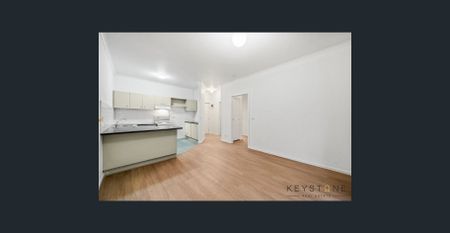 SPACIOUS ONE BEDROOM DELIGHT! - Photo 5