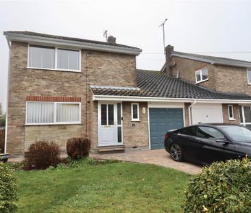 4 bedroom detached house to rent - Photo 3