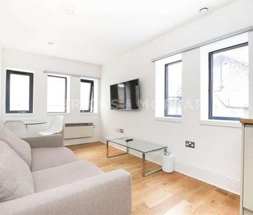 Chaucer Building, City Centre, Newcastle Upon Tyne, NE1 - Photo 2