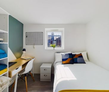 4 Bedroom House - Photo 1