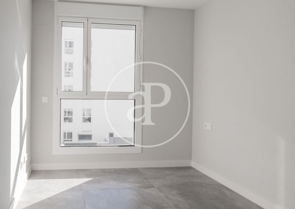 Flat for rent in Badalona