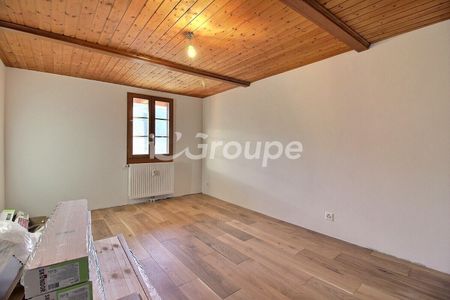 A sublime apartment for rent in Corin-de-la-Crête. - Photo 2