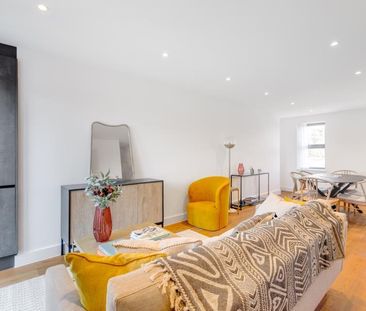 2 bedroom apartment to rent - Photo 2