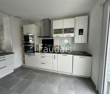 Location Appartement 3 pièces 65m² ST LO 50000 - Photo 6