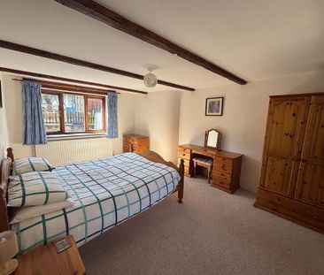 3 bedroom detached house to rent - Photo 3