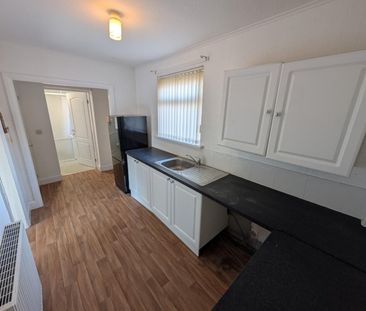 2 bedroom House To Let Total Size: 689 SQ FT - Photo 5