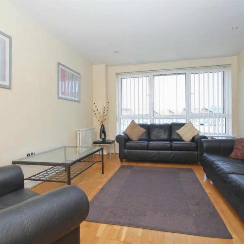 2 Bed Flat, Wards Wharf Approach, E16 - Photo 1