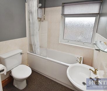 2 bedroom House To Let - Photo 3