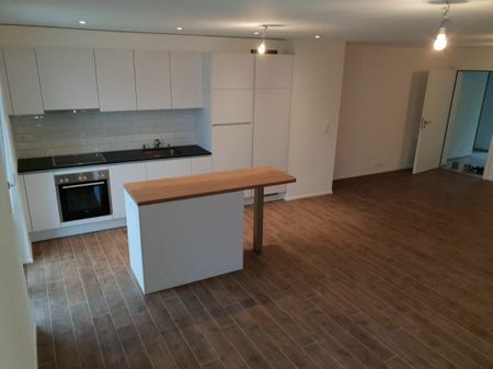 Rénové ! Appartement de 3.5 pièces avec balcon - Foto 3
