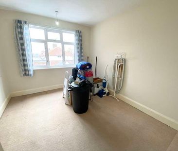 Top Flat, Upper Brighton Road, Worthing, BN14 - Photo 6