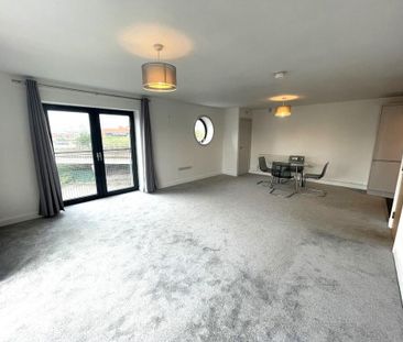 Apt 60 Quaygate, 19 Station Street, City Centre, BT3, Belfast - Photo 2