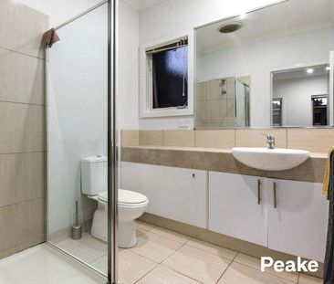 Modern And Great Location - Photo 5