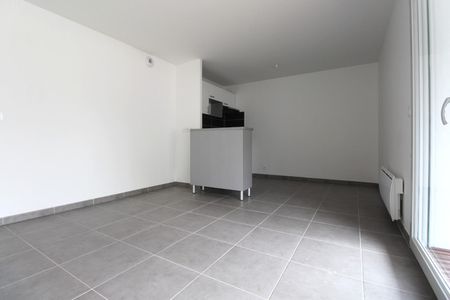 Location Appartement 2 pièces 47m² TOULOUSE 31400 - Photo 2