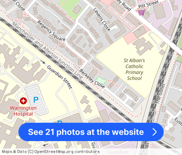 Berkeley Close, Warrington, WA5 - Photo 1