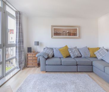 0652L - Allanfield Place, Edinburgh, EH7 5AG - Photo 1