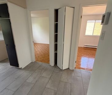 Appartement à louer - Sainte-Thérèse (Centre (Vieux)) - Photo 4