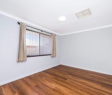 “Low maintenance beautiful family home” - Photo 3