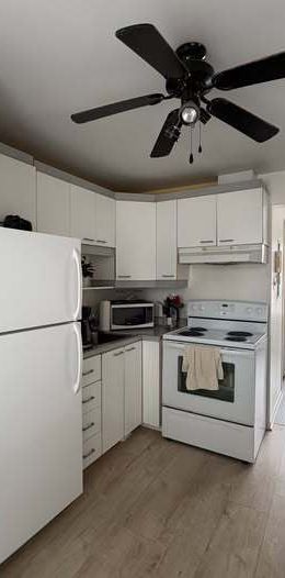 3 1/2 À LOUER LIMOILOU - Photo 1