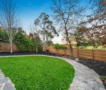 Charming 4-Bedroom Home with Park Views & Prime Convenience - Photo 4
