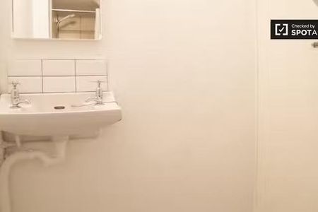 Cute 1-bedroom apartment for rent in City Center, Dublin - Photo 4